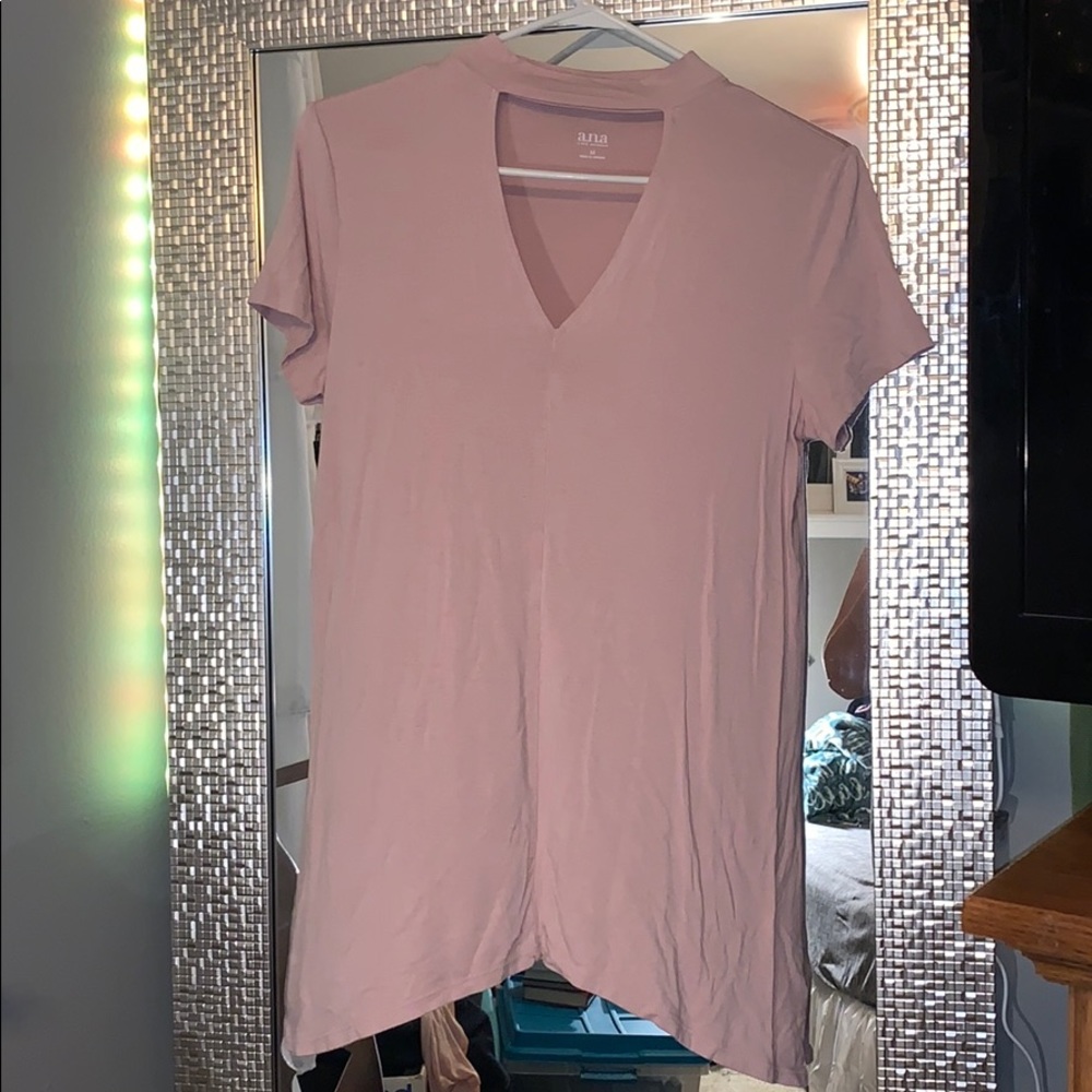 A.n.a pink key hole short sleeve